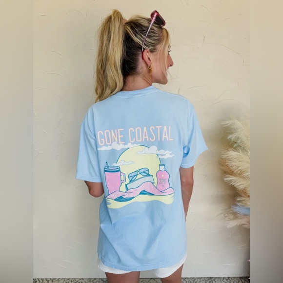Comfort Colors Gone Costal pastel t-shirt - Picture 1 of 4